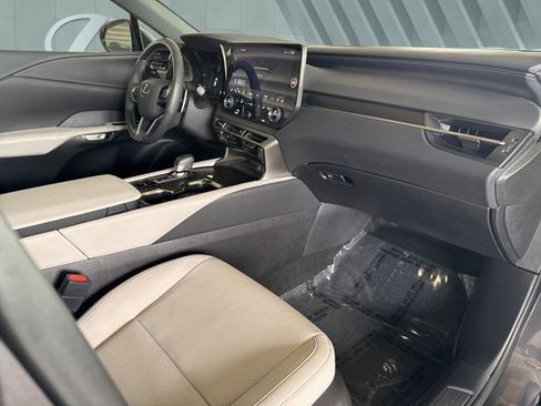 Certified 2025 Lexus RX 350 Premium image 29