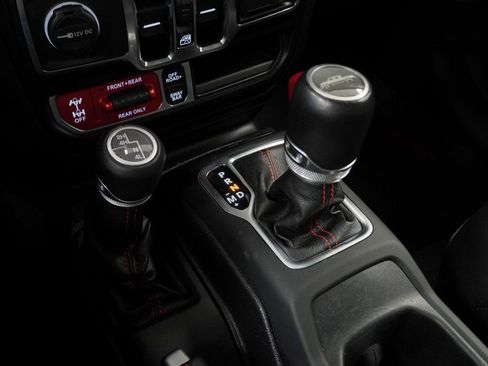 Certified 2021 Jeep Gladiator Rubicon image 39