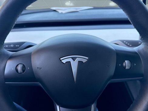 Used 2023 Tesla Model 3 Performance image 17