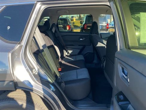 New 2026 Nissan Rogue SV image 25