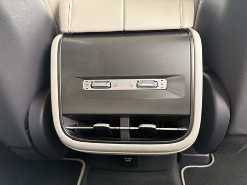 New 2026 Lincoln Nautilus Reserve image 23