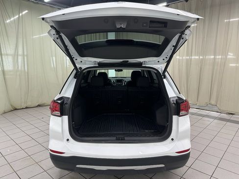 Certified 2024 Chevrolet Equinox LT w/ LPO, Floor Liner Package image 8