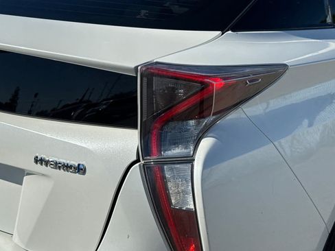 Used 2018 Toyota Prius One FWD image 21