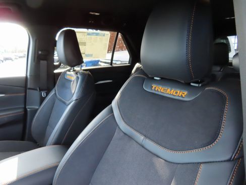 New 2026 Ford Explorer Tremor w/ Tremor Convenience Package image 15