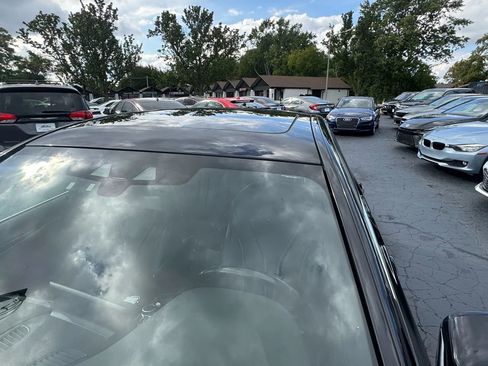 Used 2019 BMW 530e xDrive image 17