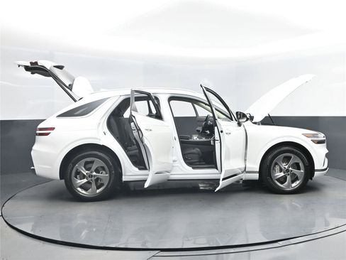 New 2026 Genesis GV70 2.5T image 20