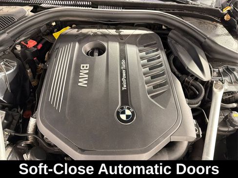 Used 2019 BMW 540i xDrive w/ Premium Package image 12