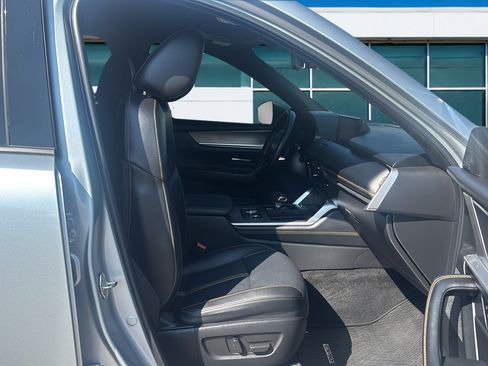 Used 2024 MAZDA CX-90 Plug-In Hybrid w/ Premium Plus AWD/4WD image 12