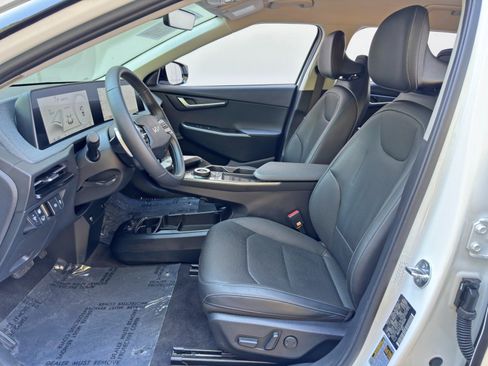 Used 2024 Kia EV6 Wind w/ Wind Technology Package image 15