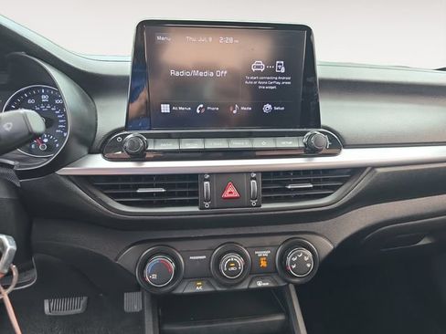 Used 2023 Kia Forte LXS FWD image 10