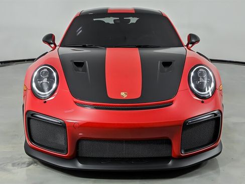 Used 2018 Porsche 911 GT2 RS RWD image 5
