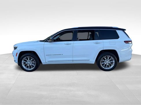 Used 2021 Jeep Grand Cherokee L Summit w/ Luxury Tech Group V AWD/4WD image 7