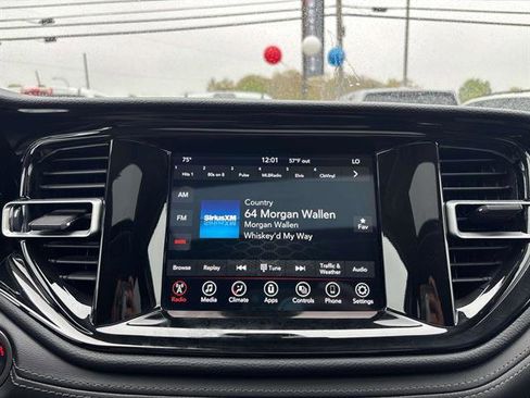 Certified 2022 Dodge Durango SXT AWD/4WD image 19