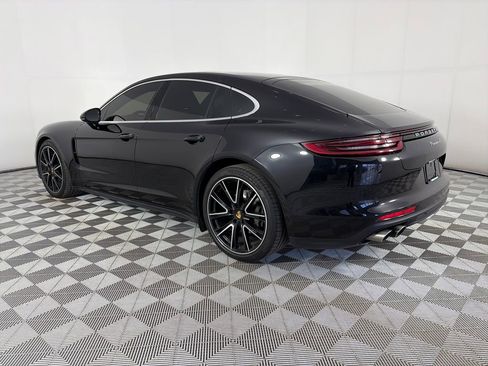 Used 2018 Porsche Panamera 4S image 5
