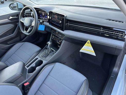 New 2026 Volkswagen Jetta SE image 12