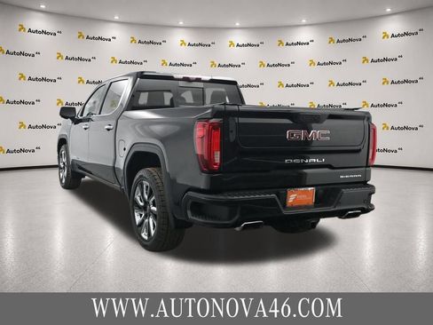 Used 2020 GMC Sierra 1500 Denali w/ Technology Package AWD/4WD image 5