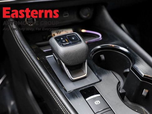 Used 2021 Nissan Rogue Platinum image 17