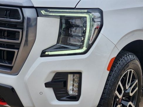 Used 2024 GMC Yukon AT4 w/ Technology Package image 17
