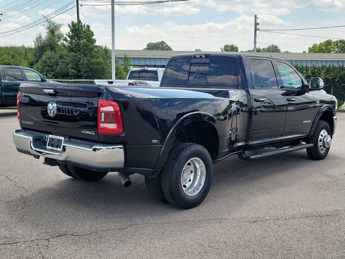 Used 2022 RAM 3500 Laramie AWD/4WD image 4