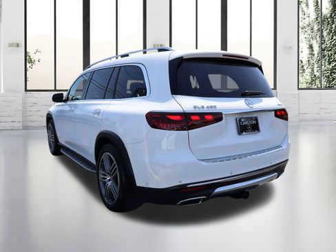 Certified 2025 Mercedes-Benz GLS 450 4MATIC image 3