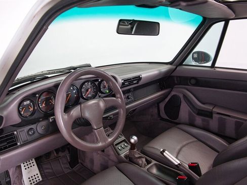 Used 1997 Porsche 911 Carrera image 22