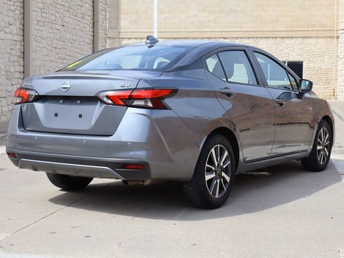Used 2024 Nissan Versa SV FWD image 3