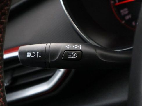 Used 2023 Chevrolet TrailBlazer RS w/ Sun and Liftgate Package image 36