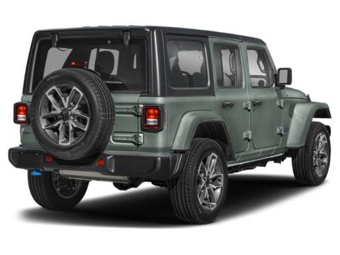 Certified 2024 Jeep Wrangler Unlimited w/ Convenience Group AWD/4WD image 3