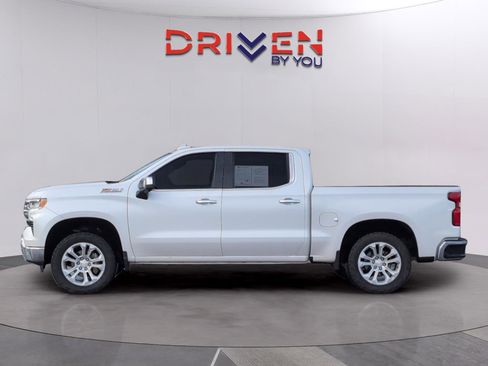 Used 2022 Chevrolet Silverado 1500 LTZ image 2