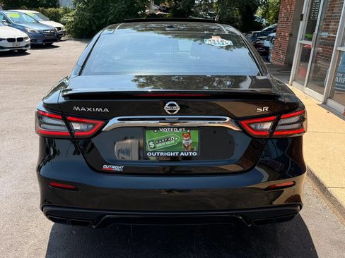 Used 2019 Nissan Maxima SR w/ Premium Package FWD image 4
