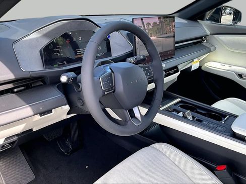 New 2026 Lexus ES 350e FWD image 10