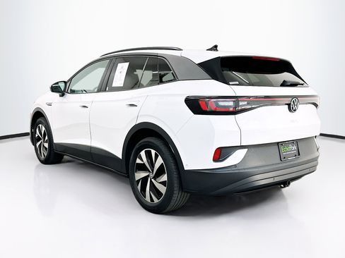 Used 2023 Volkswagen ID.4 Pro image 5