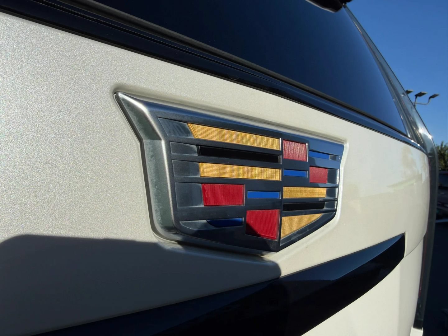 Used 2025 Cadillac Escalade ESV Sport AWD/4WD image 40