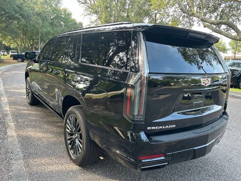Certified 2025 Cadillac Escalade ESV Sport Platinum AWD/4WD image 8
