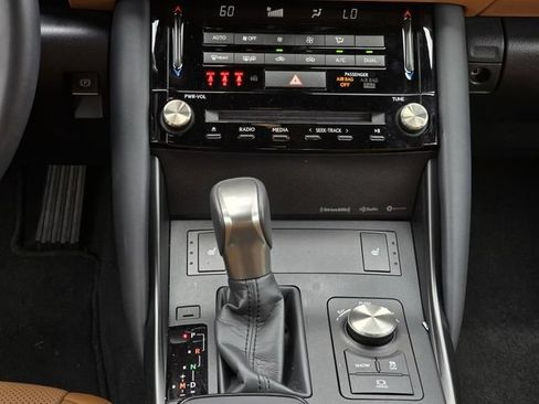 Used 2024 Lexus IS 350 F Sport RWD image 14