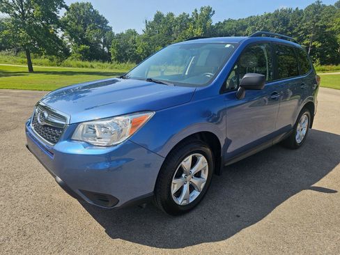 Used 2015 Subaru Forester 2.5i w/ Alloy Wheel Package AWD/4WD image 11