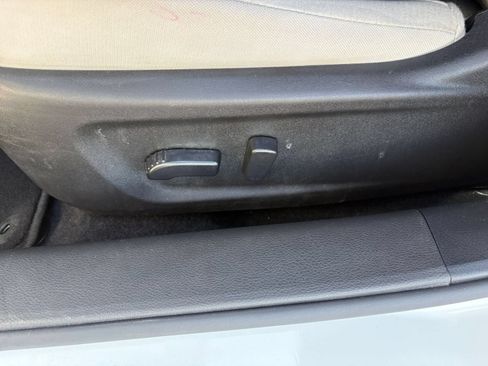Used 2025 Nissan Altima 2.5 SV FWD image 22
