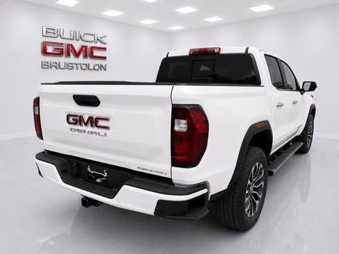 New 2026 GMC Canyon Denali AWD/4WD image 7