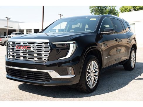 New 2026 GMC Acadia Denali w/ Super Cruise Package AWD/4WD image 4