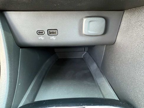 New 2026 Buick Encore GX Preferred w/ Comfort Package FWD image 7