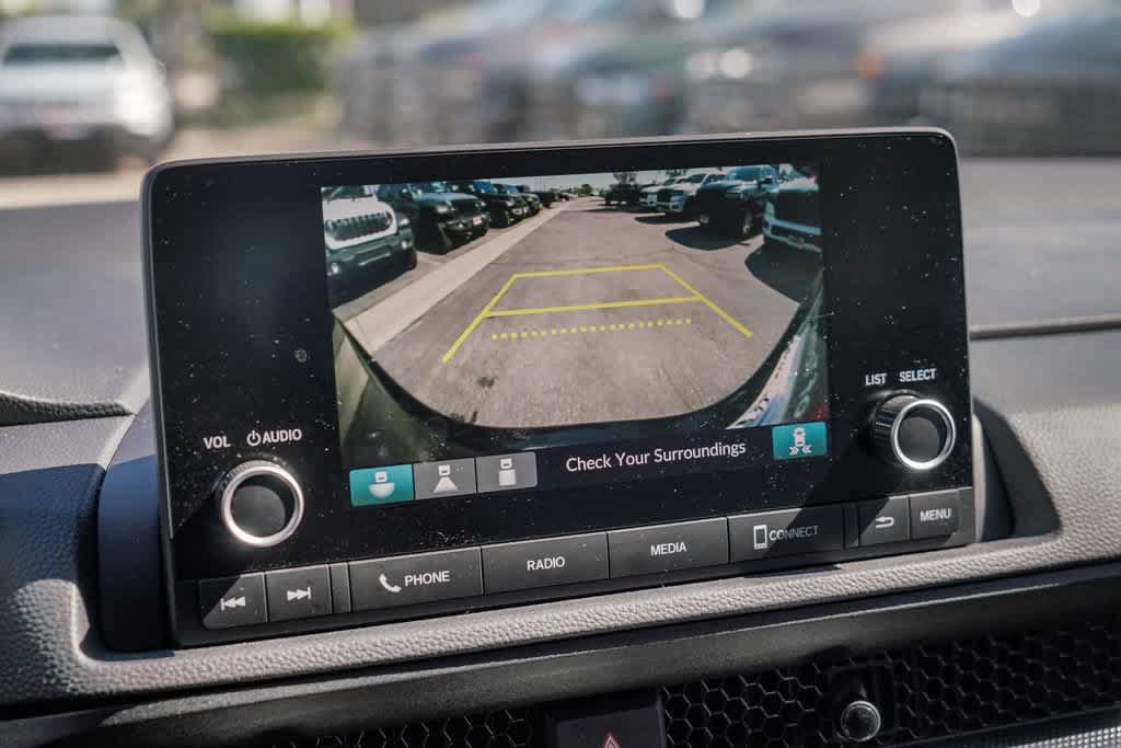 Used 2025 Honda CR-V EX image 16