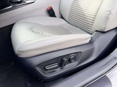 Certified 2024 Toyota Camry SE image 18