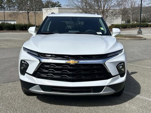 Used 2024 Chevrolet Blazer LT w/ Convenience Package FWD image 2