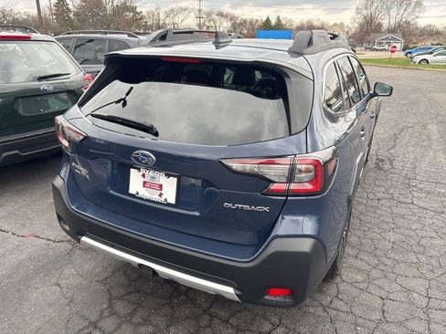 Certified 2023 Subaru Outback Limited image 3