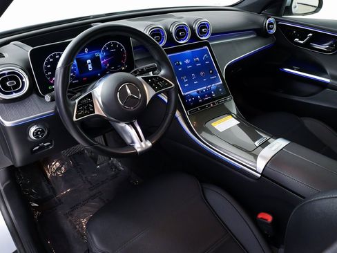 Used 2023 Mercedes-Benz C 300 4MATIC Sedan image 36