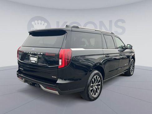 Certified 2025 Ford Expedition Max Platinum AWD/4WD image 16