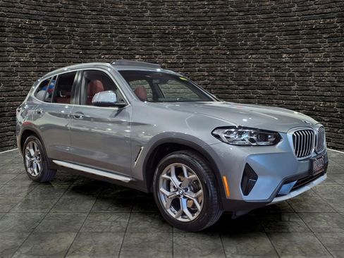 Used 2024 BMW X3 xDrive30i w/ Premium Package AWD/4WD image 1