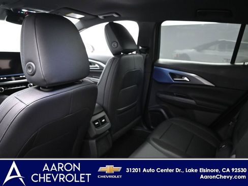 New 2026 Chevrolet Equinox EV LT image 21