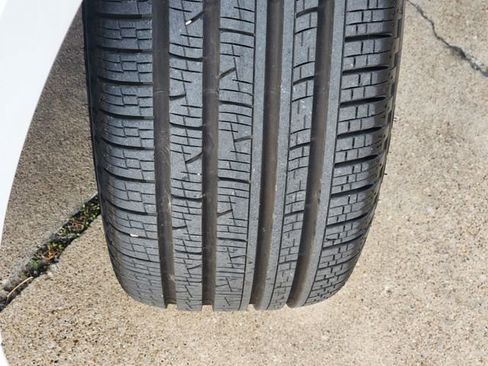 Used 2024 Ford Edge ST-Line image 10