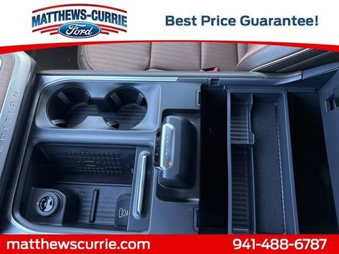 New 2025 Ford Expedition Max King Ranch image 23